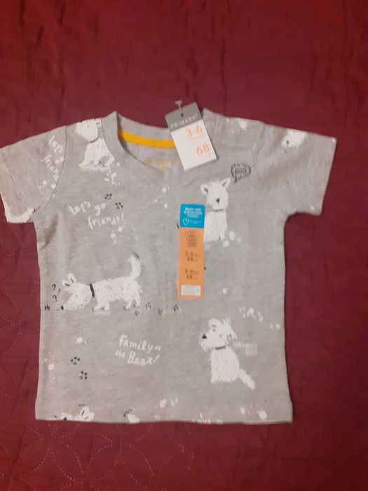 Нови бебешки тениски за 3-6м.