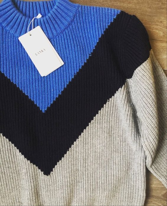 Женский джемпер