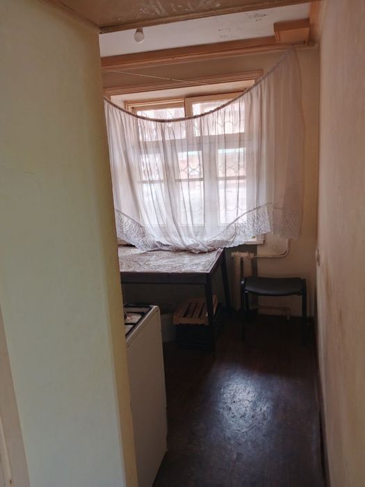 Чиланзар 23.  2 х комнатная малогоборитка.  Срочно