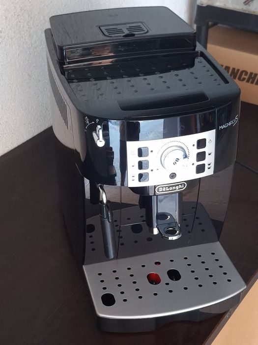 Delonghi Magnifica S