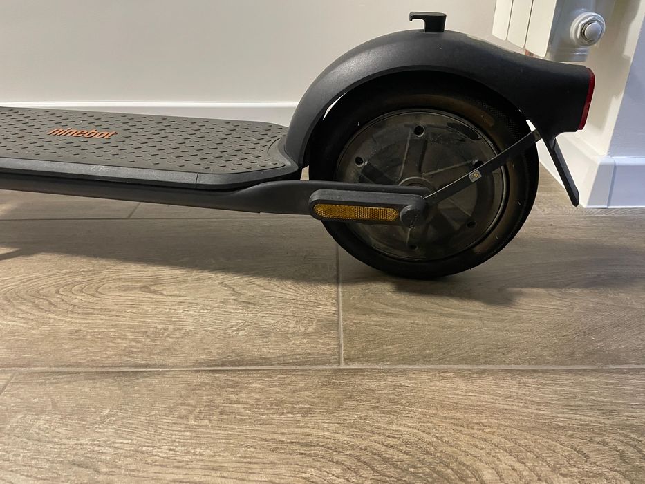 Trotineta electrica Ninebot Segway F2