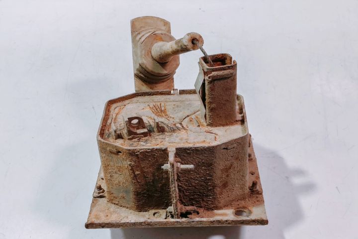 Macara roata rezerva Volkswagen VW Sharan prima generatie