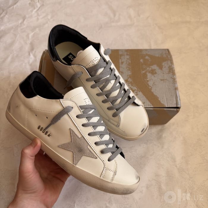 Golden Goose Super-Star