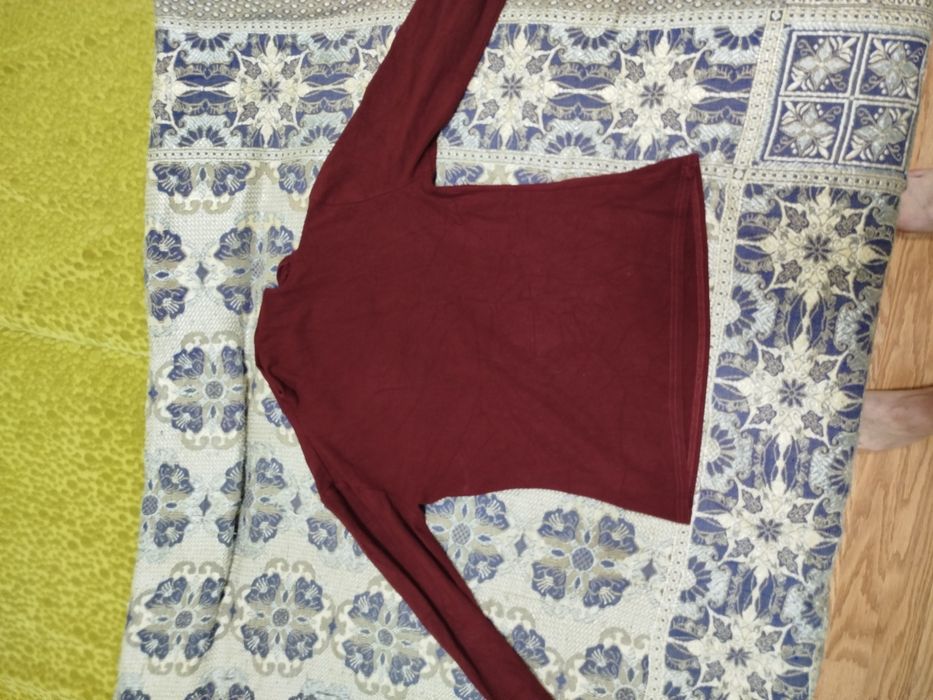 Вещи женские б/у, кофты, джинсы