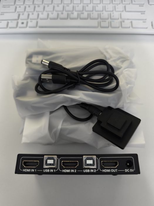 KVM HDMI 2 in 1 out complet