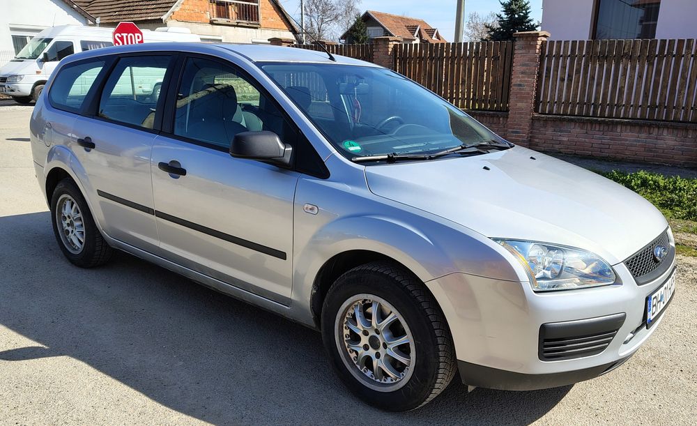Ford Focus 1.4 benzina, euro 4, inmatr RO.