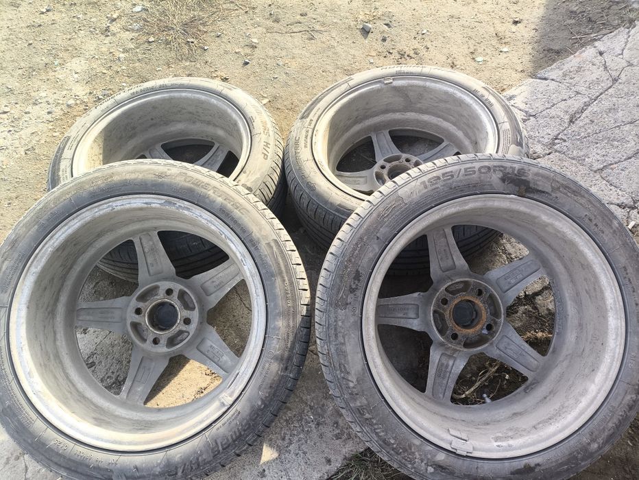 Продам диски с резиной