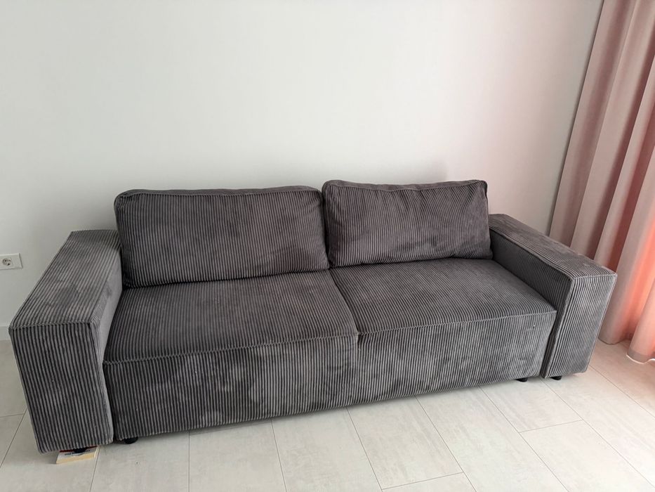 Canapea noua Mobexpert