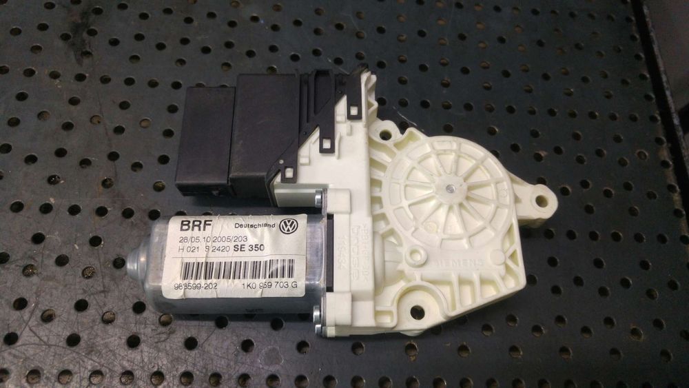 Motoras macara stanga spate seat leon 1p 983599202