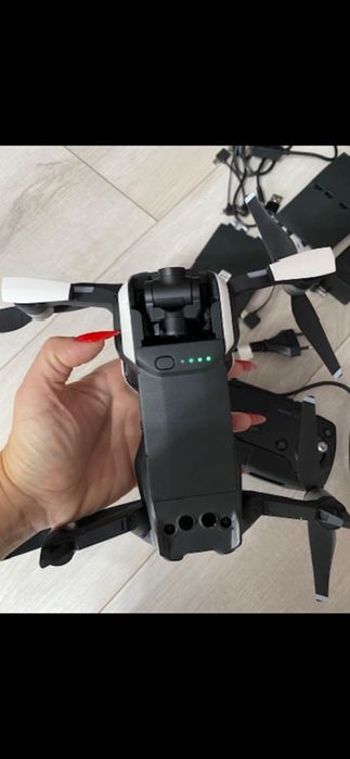 Vând drona model SO1A