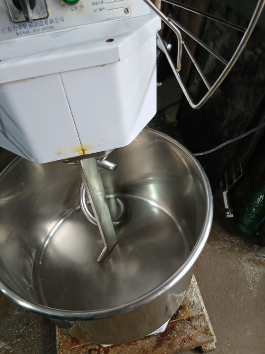 Xamir meshalka 30letr 220v