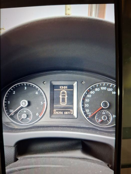 VOLKSWAGEN Golf Plus 2011 — imagine 4