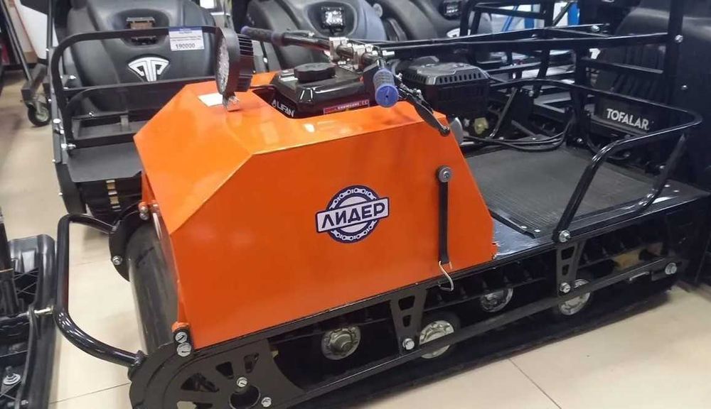 Мотобуксировщик Лидер-Сигма-1