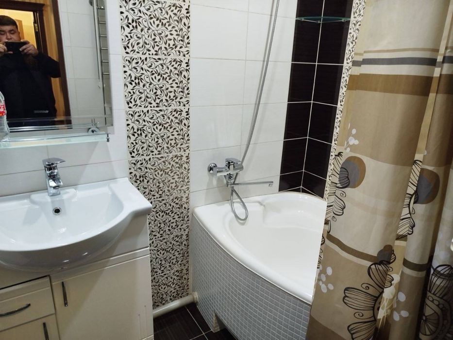 Дархан 2-комнат 2-этаж 9-этажка