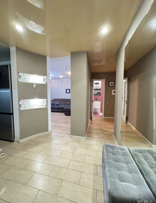 Продам трехкомнатную квартиру