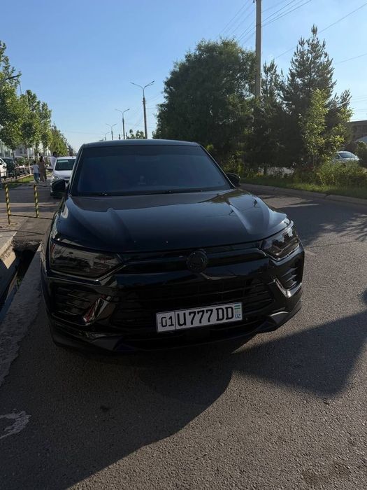 Ssangyong Korando сотилади