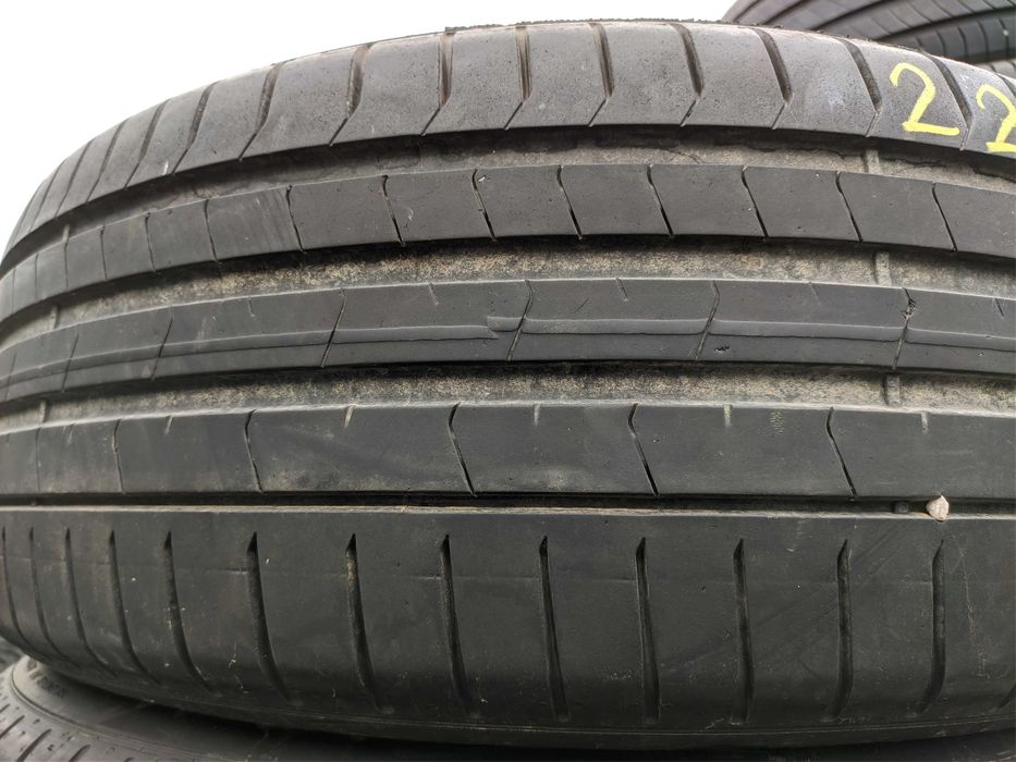 2бр Летни гуми 225 50 18 - Pirelli