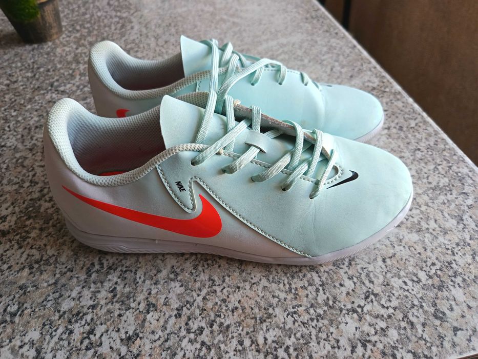 Стоножки, маратонки