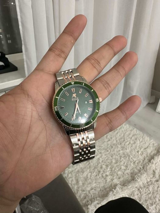 Продам часы качественные