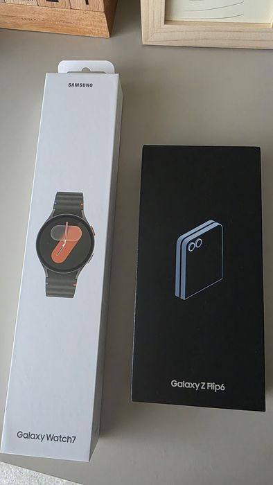 Samsung  Z Flip 6 si Samsung  Galaxy Watch