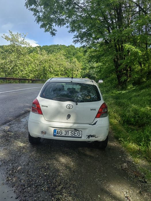 Toyota yaris 2010