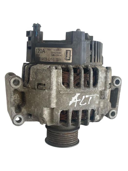 Alternator Volkswagen Passat 3B3 2000 - 2005 2.0 2.0 Alt 06B903016S