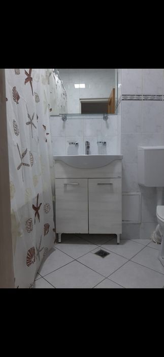 Proprietar inchiriez apartament 2 camere Piata Romana