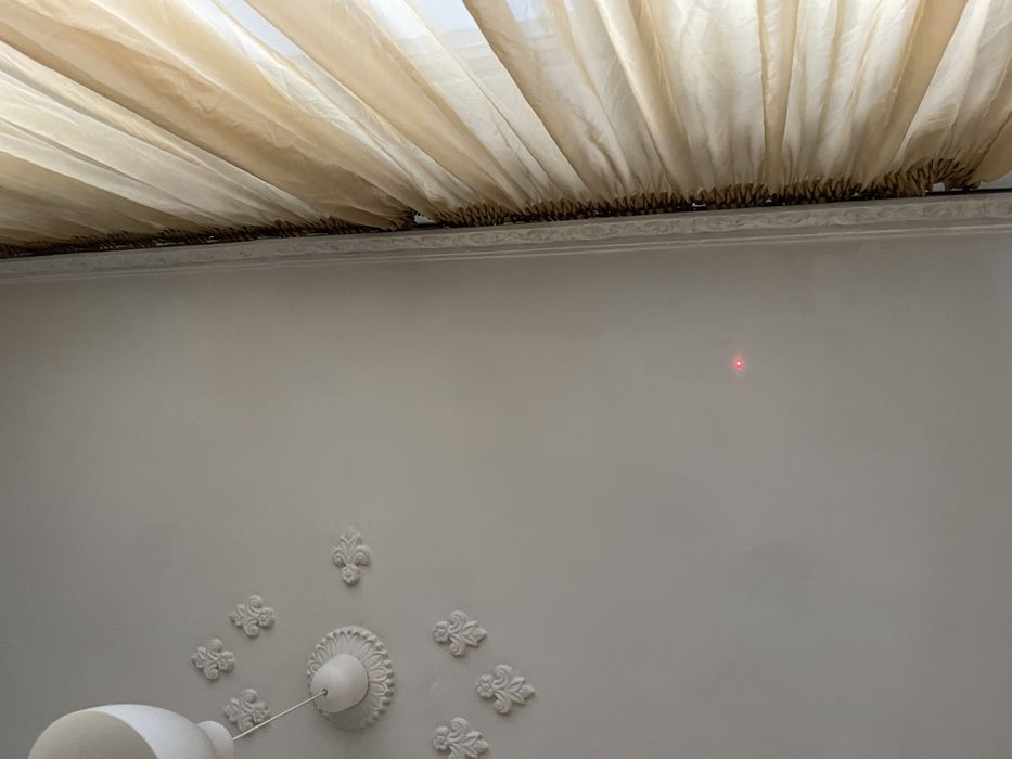 PLS4 Точков лазерен нивелир