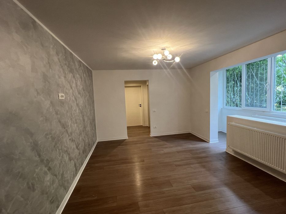 Proprietar - Apartament 2 camere,Gh Lazar colt Bdul Cetatii – parter, la 5 minute de Iulius Mall și aproape de centrul Timișoarei
