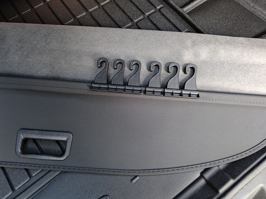 НОВА Щора за багажник за jeep Cherokee KL  2019 -2024