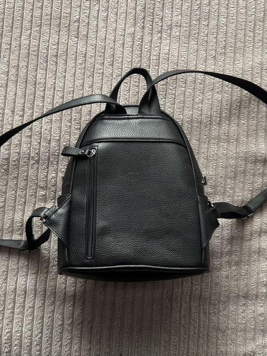 Черный Маленький Рюкзак