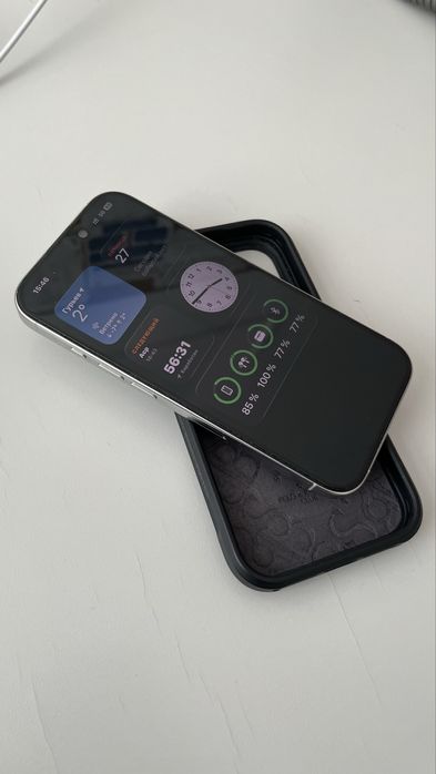 Iphone 16 pro белый