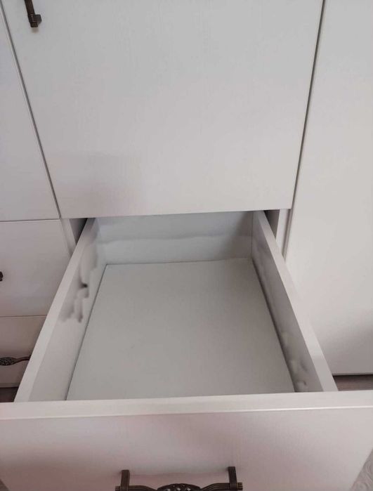 Mobilier PAL camera mansarda