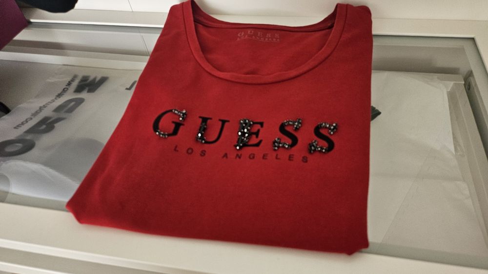 Оригинална тениска Guess