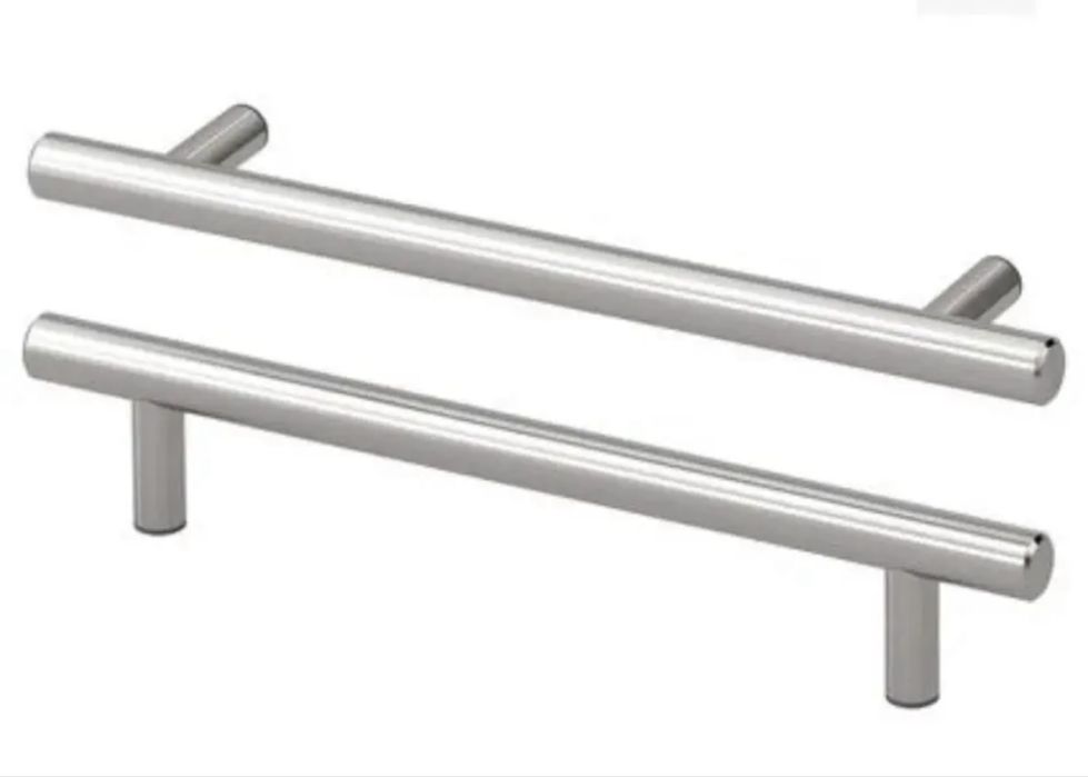 Ручки дверные металлические