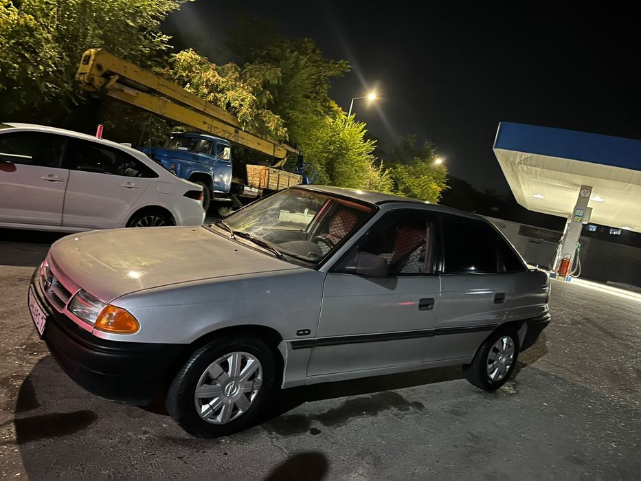 Opel astra f 1992