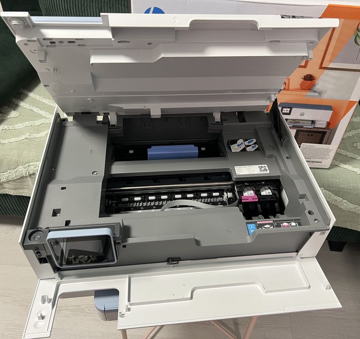 Imprimanta multifunctionala HP Envy