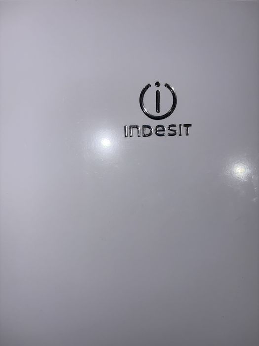 Холодильник индезит