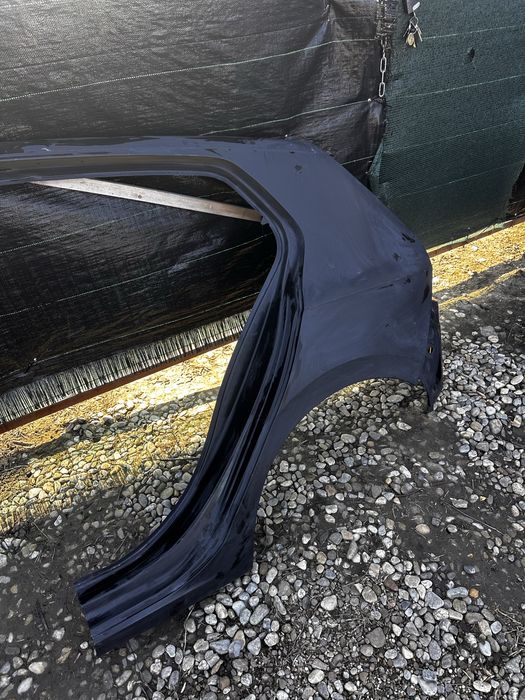 Aripă stânga spate vw golf 8.berlină.cod:5h4809843.