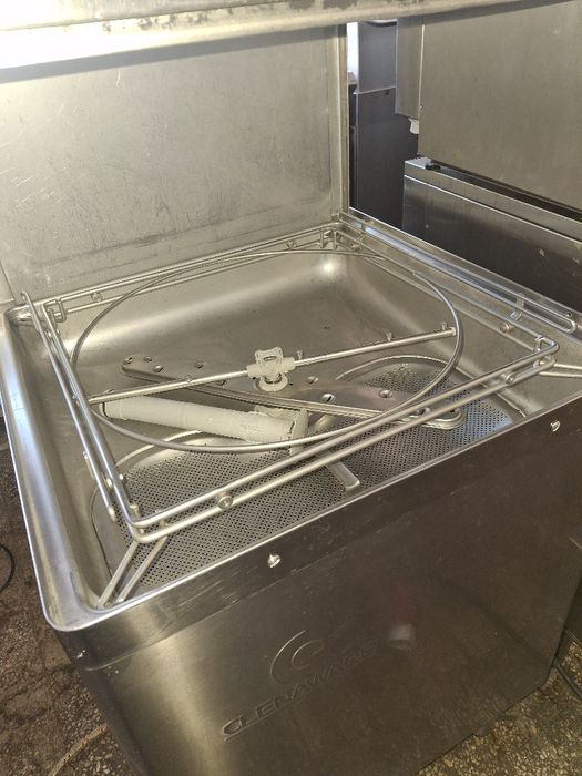 Съдомиялна машина професионална CLEANWARE