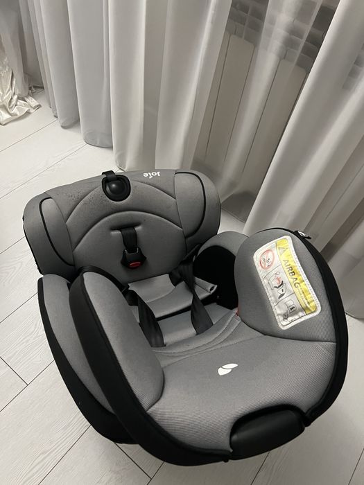 Автокресло Joie