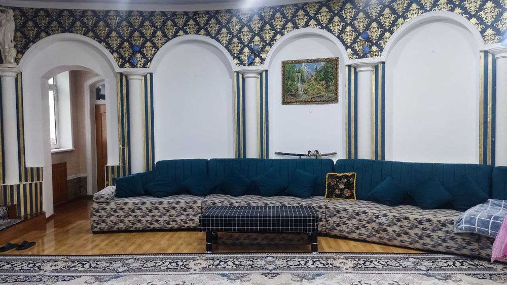 Дом Юнусабадксий р-н. у реки (ориентир - Зоопарк)