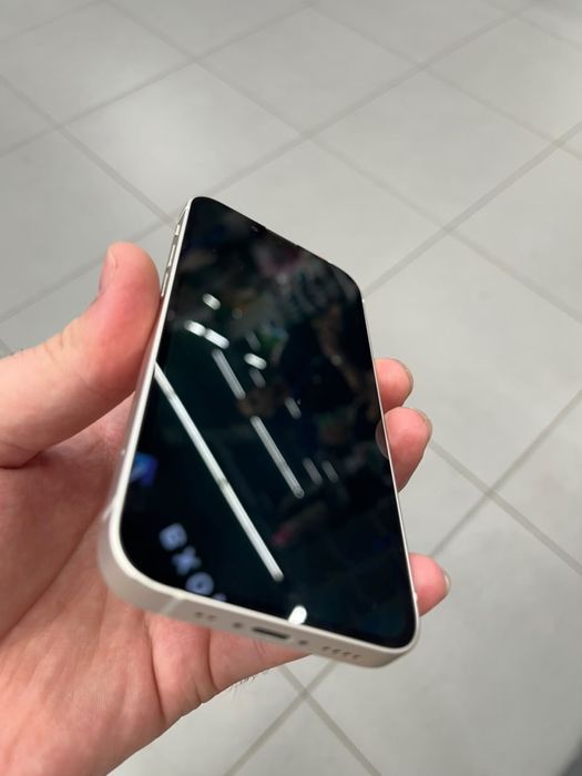 Продам IPhone 13 mini