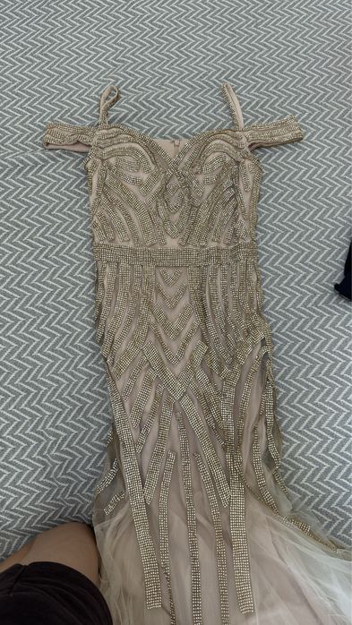 Платье блестящее