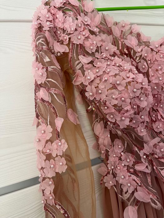 Rochie lungă din voal