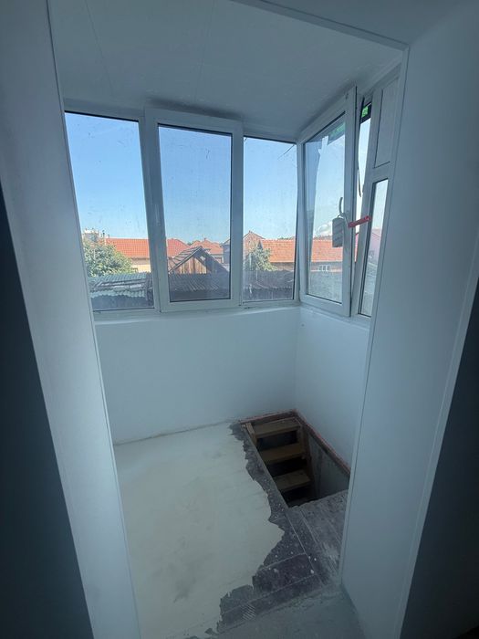 Vând apartament în stei