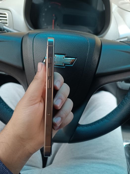 iphone 16 про с гарантии