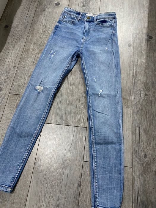 Дънки Stradivarius