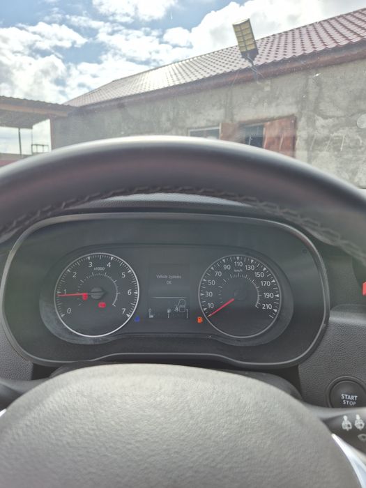 Vând Dacia Duster 2022