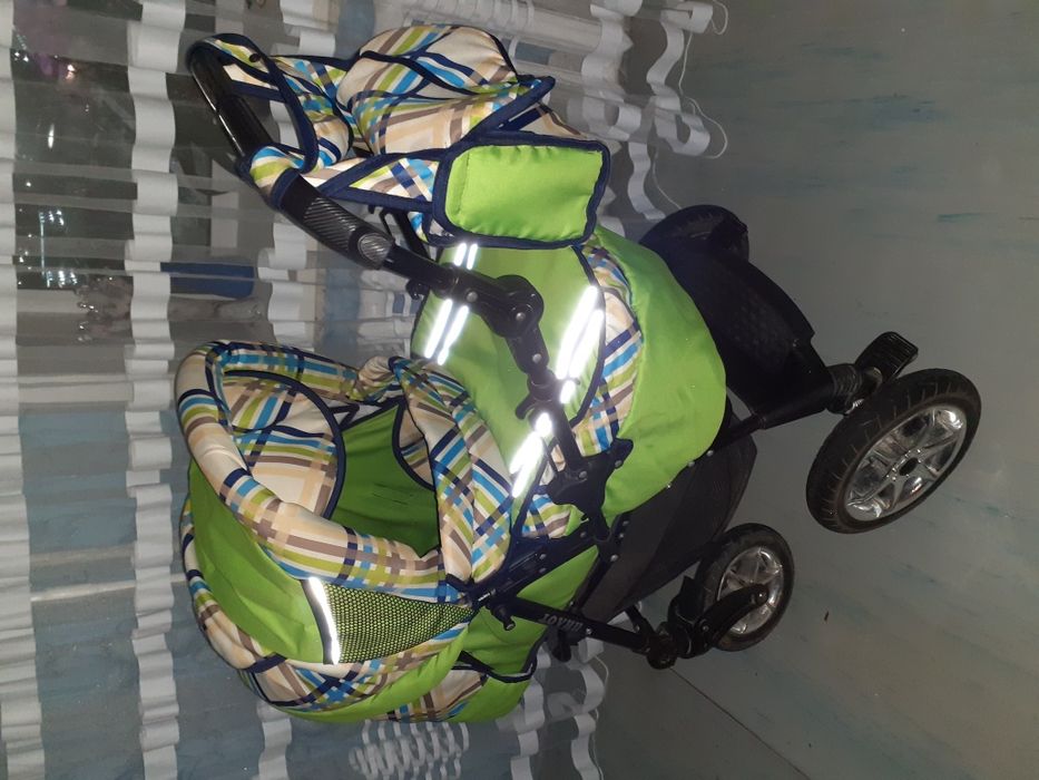 Продам коляску зима-лето